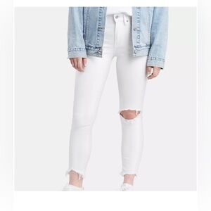 Levi’s 721 high rise skinny white Jean